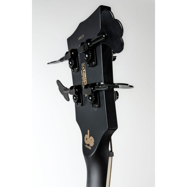 Gnarwhal DE Bass - Blacked Out Swamp Ash — black